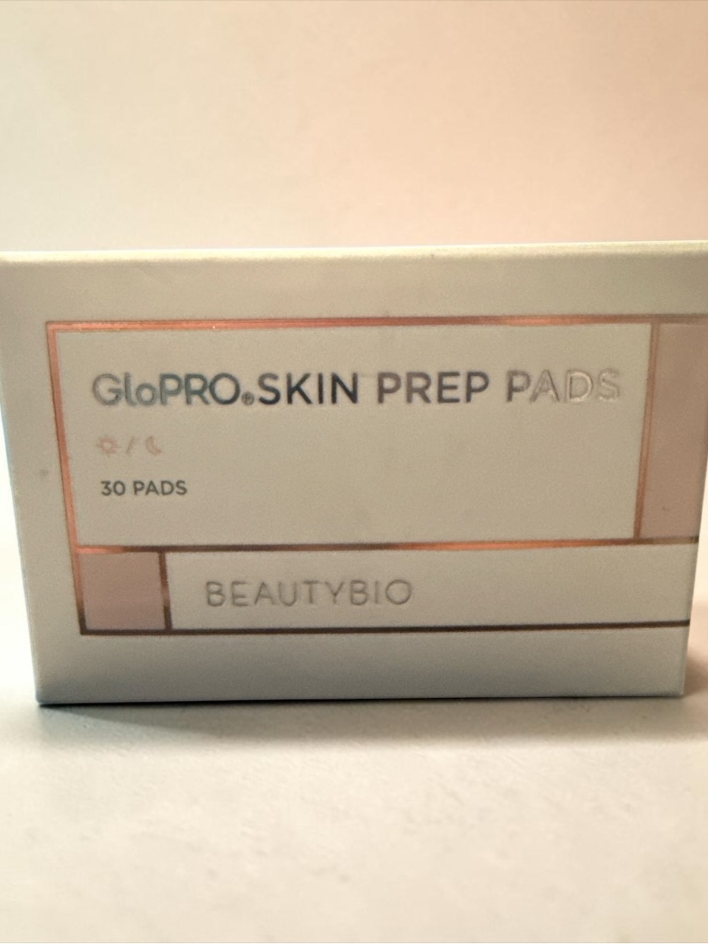 GloPRO Skin Prep Pads Toner Pads – White with Rose Gold Accents